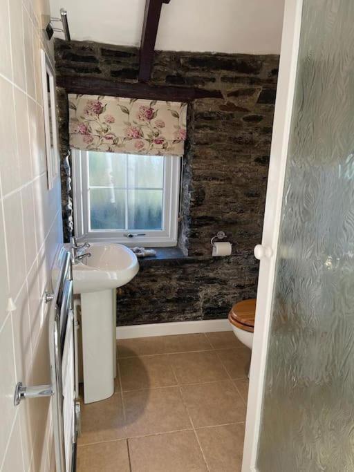 Apartment The Hayloft - New Dog Friendly With Garden And Parking *
