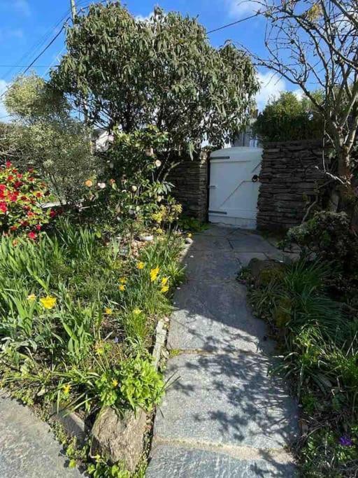 The Hayloft - New Dog Friendly With Garden And Parking *